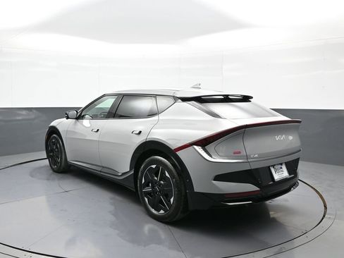 New 2025 Kia EV6 Wind image 8
