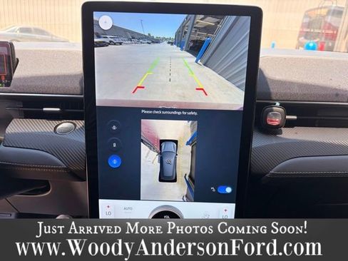 Certified 2025 Ford Mustang Mach-E Select w/ Comfort Package Lite RWD image 7