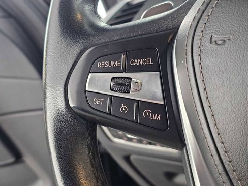 Used 2022 BMW X5 xDrive45e w/ Climate Comfort Package image 27