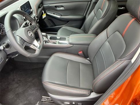 New 2025 Nissan Sentra SR w/ SR Premium Package image 9