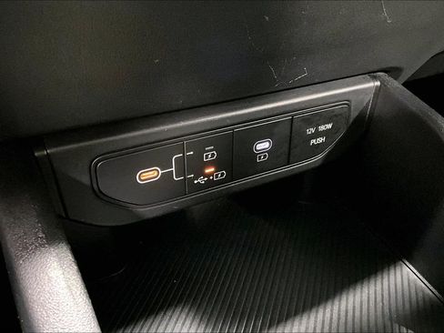 Used 2025 Kia K4 LXS image 30
