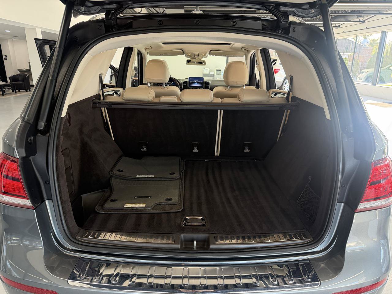 Used 2018 Mercedes-Benz GLE 350 4MATIC image 18