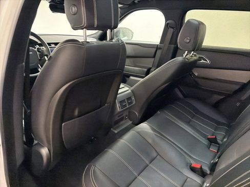 Used 2020 Land Rover Range Rover Velar S image 21
