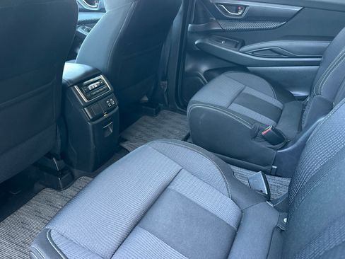 Used 2023 Subaru Ascent Premium w/ Convenience Package AWD/4WD image 12