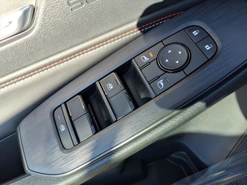 New 2026 Nissan Sentra SR image 17