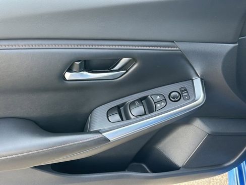 Certified 2022 Nissan Sentra SR w/ Trunk Package image 20