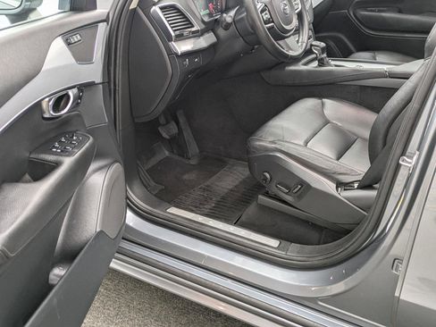 Used 2016 Volvo XC90 T5 Momentum image 22