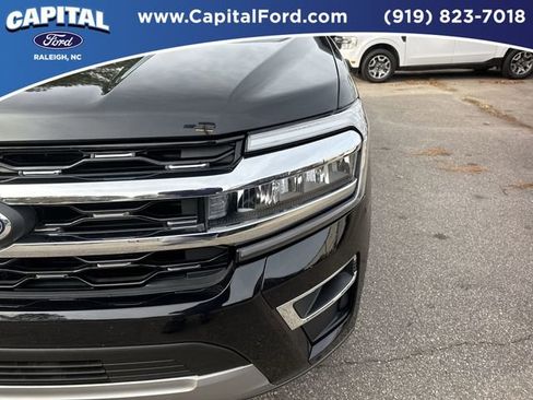 Certified 2024 Ford Expedition Max Limited image 11