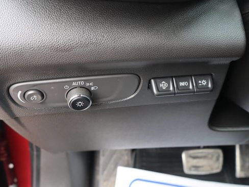 Used 2023 Buick Envision Essence w/ Technology Package I image 15