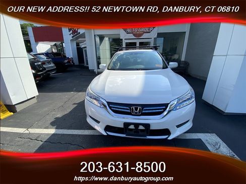 Used 2014 Honda Accord Sport image 9