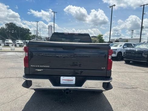 Used 2023 Chevrolet Silverado 1500 LT AWD/4WD image 4