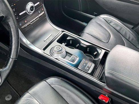 Used 2020 Ford Edge Titanium w/ Equipment Group 301A image 17