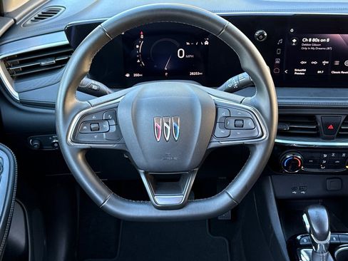 Used 2024 Buick Encore GX Sport Touring image 17