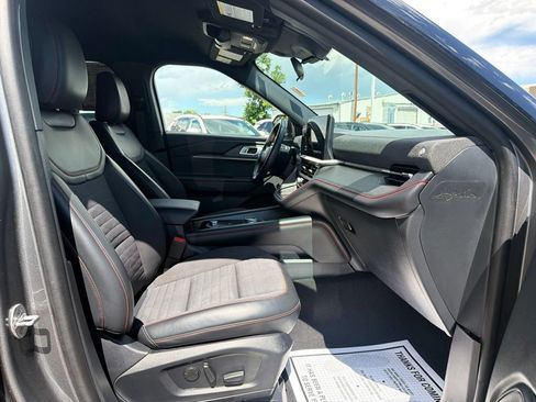 Used 2025 Ford Explorer ST-Line AWD/4WD image 12