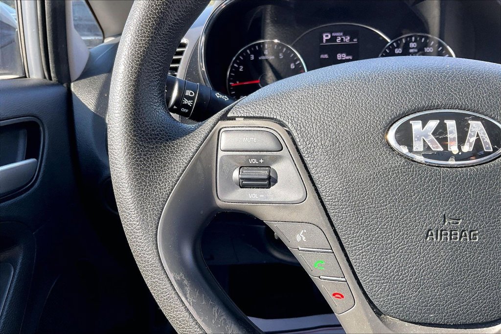 Used 2018 Kia Forte LX FWD image 18