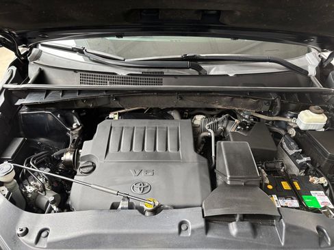 Used 2014 Toyota Highlander Limited image 49