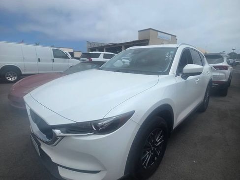 Used 2021 MAZDA CX-5 Touring FWD image 2