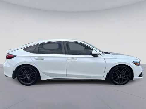 Certified 2023 Honda Civic Sport Touring image 2