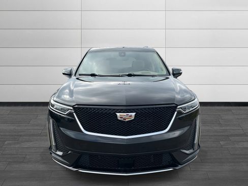 Used 2022 Cadillac XT6 Sport w/ Platinum Package image 7