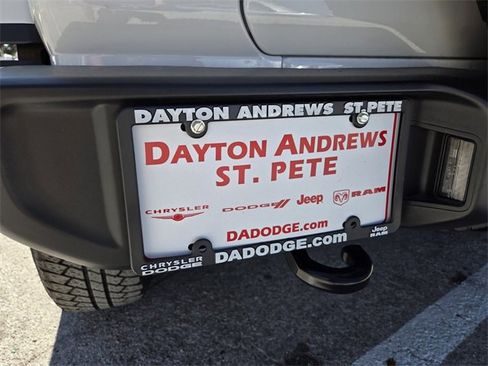 Certified 2022 Jeep Wrangler Unlimited Sahara image 10