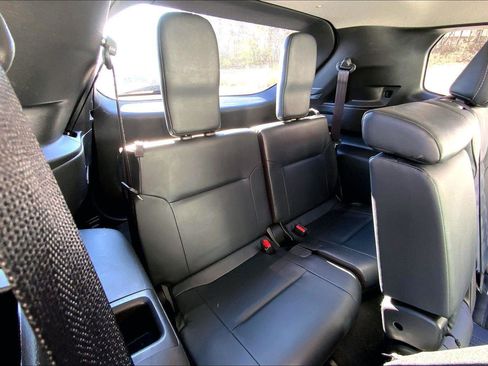 Used 2024 Mitsubishi Outlander SE image 26