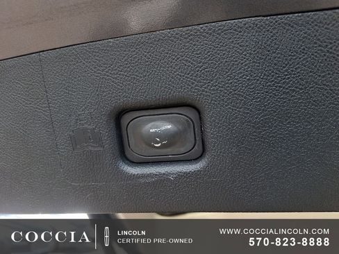 Certified 2023 Lincoln Nautilus AWD image 29