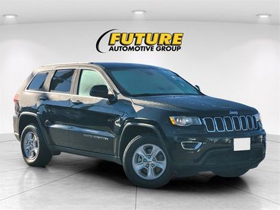 Used 2017 Jeep Grand Cherokee Laredo