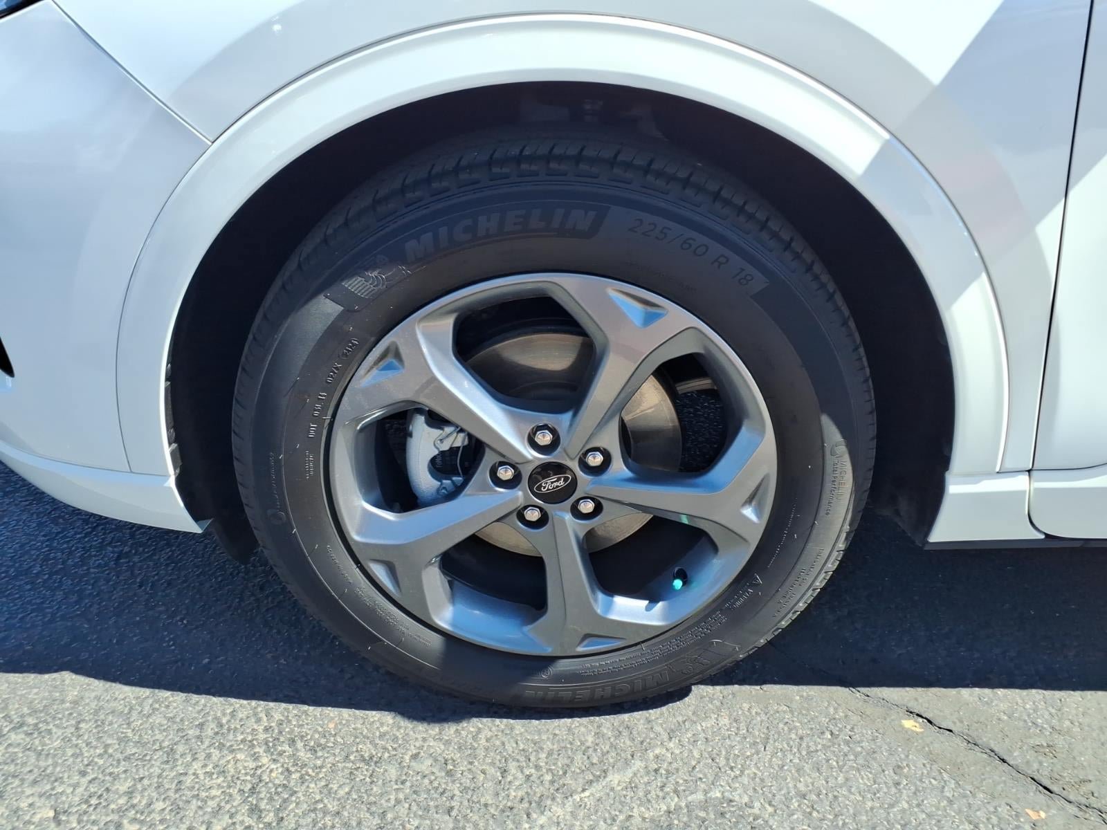 Certified 2024 Ford Escape ST-Line w/ Tech Pack #1 FWD image 9