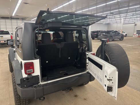 Used 2013 Jeep Wrangler Sport image 8
