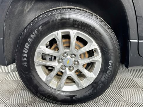 Used 2020 Chevrolet Traverse LS FWD image 31