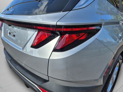 Certified 2024 Hyundai Tucson SE FWD image 30