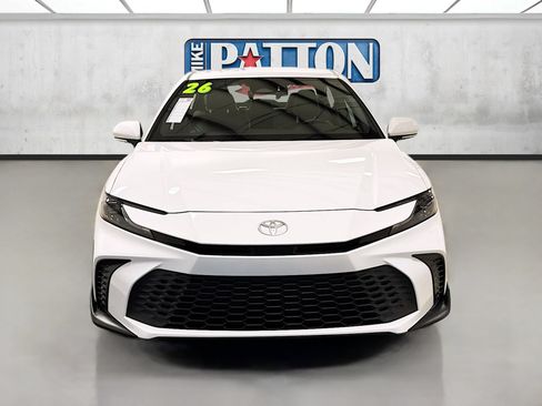 Used 2026 Toyota Camry SE FWD image 2