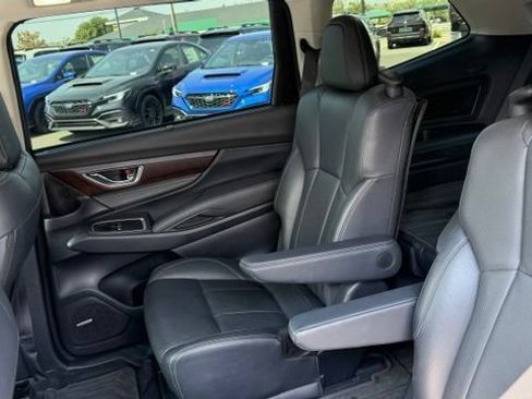 Used 2023 Subaru Ascent Touring AWD/4WD image 16