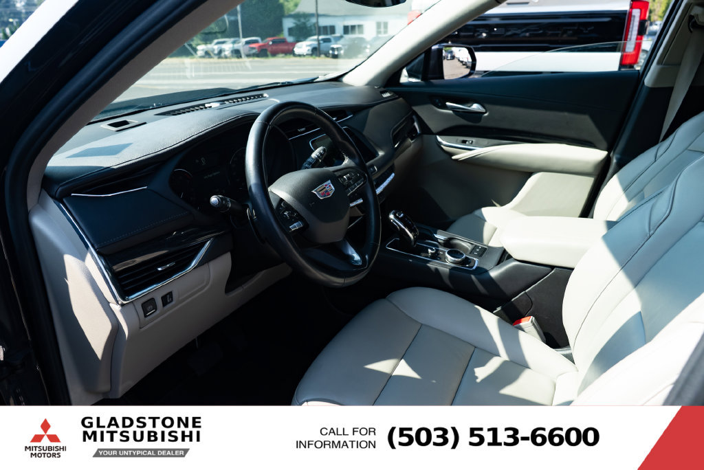 Used 2023 Cadillac XT4 Premium Luxury AWD/4WD image 19