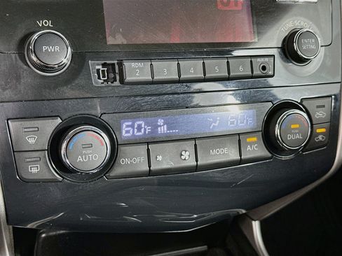 Used 2013 Nissan Altima 2.5 SV FWD image 22