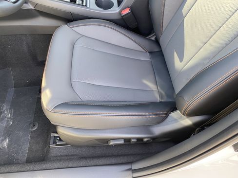 New 2026 Subaru Crosstrek 2.5i Limited AWD/4WD image 10