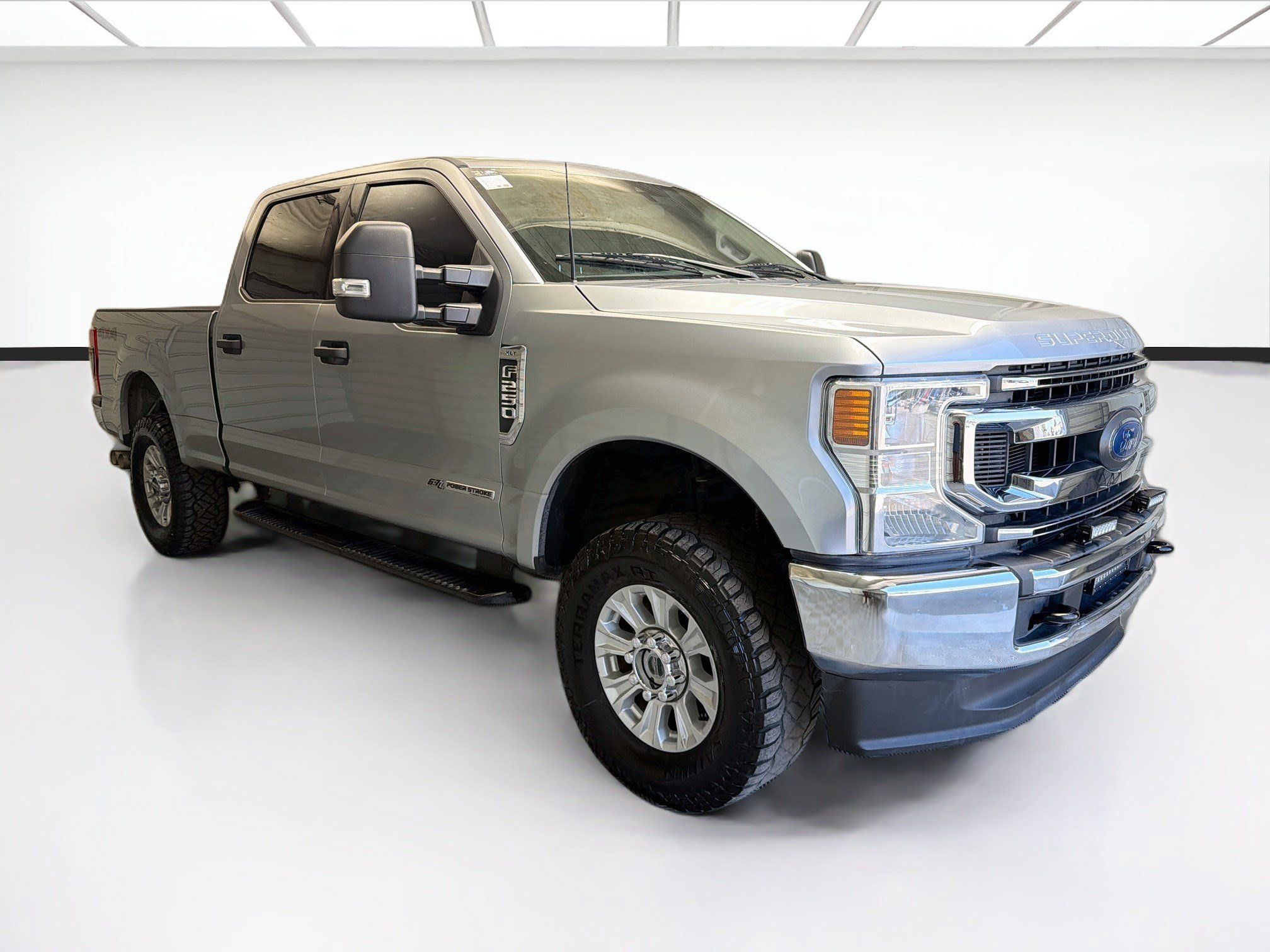 Used 2022 Ford F250 XLT AWD/4WD image 3