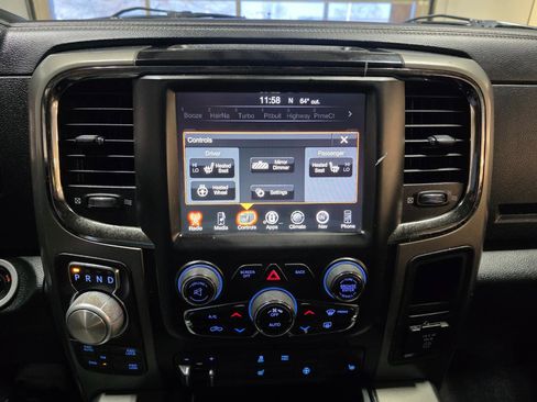 Used 2014 RAM 1500 Sport image 32