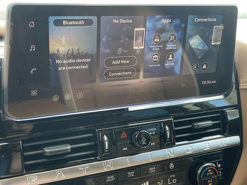 New 2026 Nissan Pathfinder Platinum w/ Lighting Package AWD/4WD image 28
