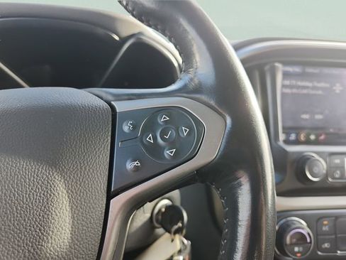 Used 2022 Chevrolet Colorado Z71 image 23