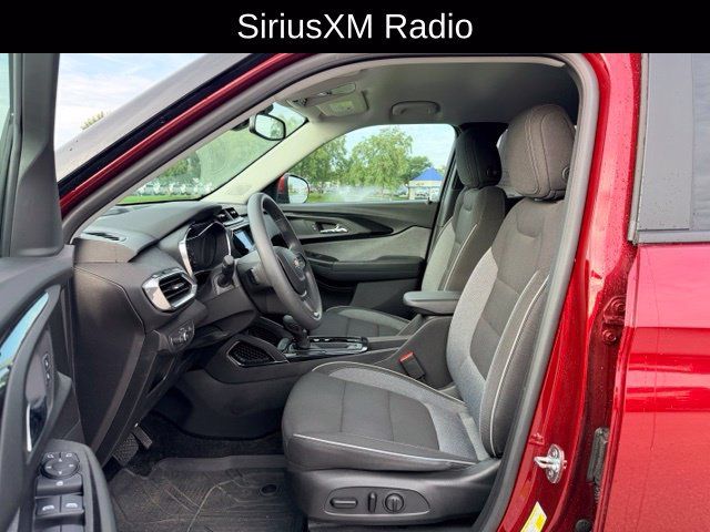 Used 2023 Chevrolet TrailBlazer LT w/ Convenience Package FWD image 8