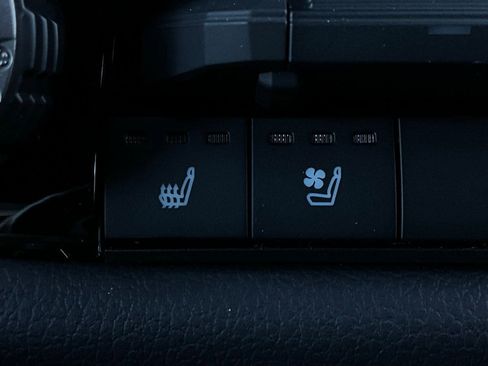 New 2026 Toyota Tundra Limited image 31