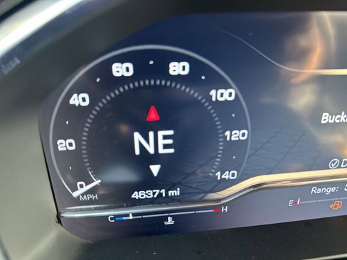 Used 2024 GMC Sierra 1500 SLE image 15