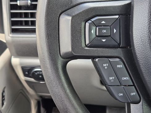 Used 2020 Ford F250 XL w/ STX Appearance Package AWD/4WD image 26