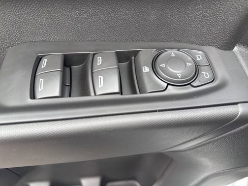 Used 2025 Chevrolet Silverado 1500 Custom w/ Turbomax Blackout Package image 25