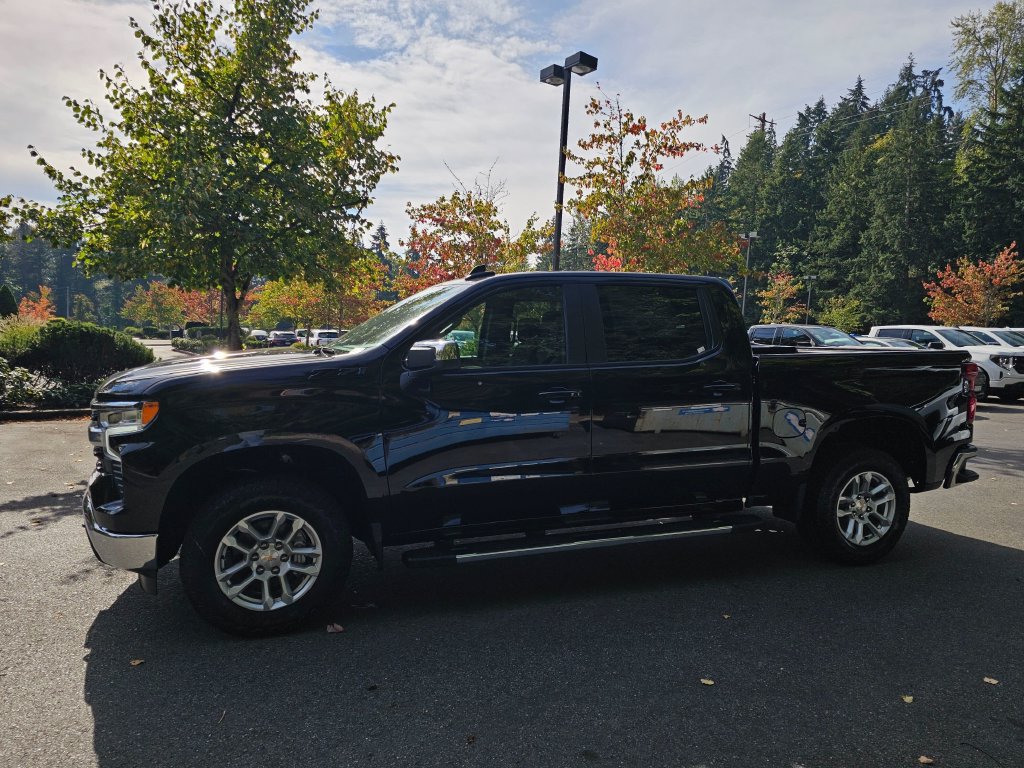 New 2026 Chevrolet Silverado 1500 LT w/ Z71 Off-Road Package AWD/4WD image 4