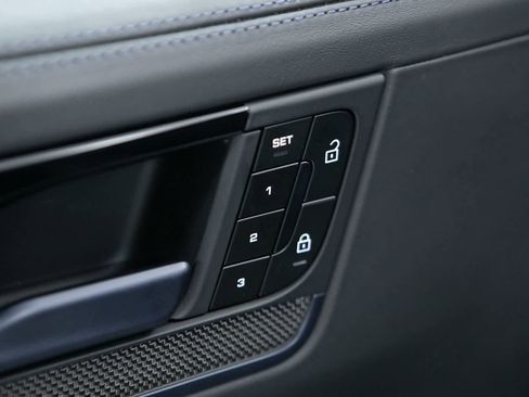 Certified 2025 Porsche Cayenne Turbo GT image 26