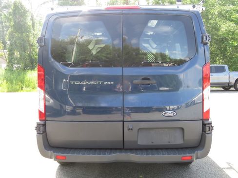 Used 2016 Ford Transit 250 130 Low Roof w/ Exterior Upgrade Package RWD image 6