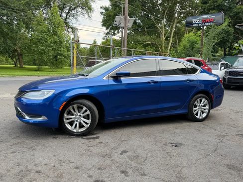 Used 2015 Chrysler 200 Limited FWD image 7