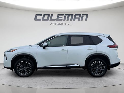 New 2026 Nissan Rogue Platinum w/ Platinum Premium Package AWD/4WD image 2